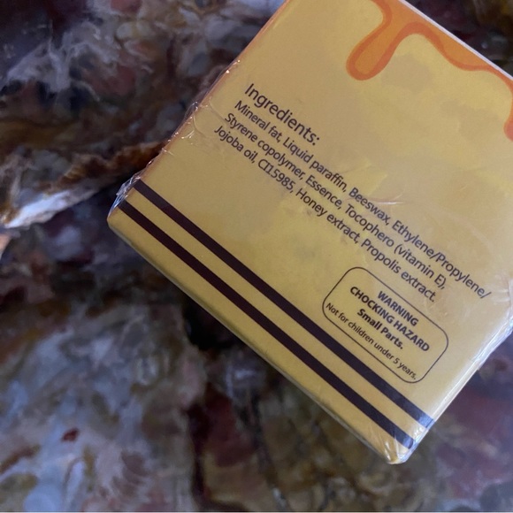 Original 🍯 Honey Bee Balm Lip Propolis Balm Pot - Picture 7 of 11